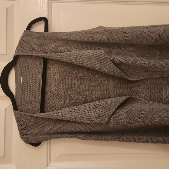 Sweater Vest Gray Open Front Cable Stitch Size S - Picture 3 of 5